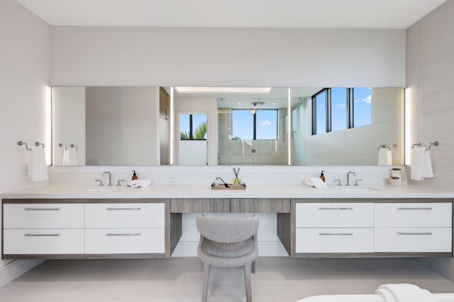 310 Grove Place, Delray Beach, FL 33444