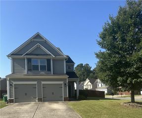 236 Highland Village Lane, Woodstock, GA 30188