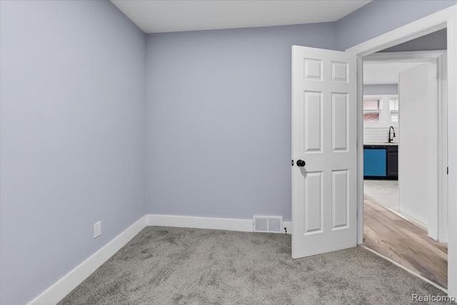 14112 Mansfield, Detroit, MI 48227