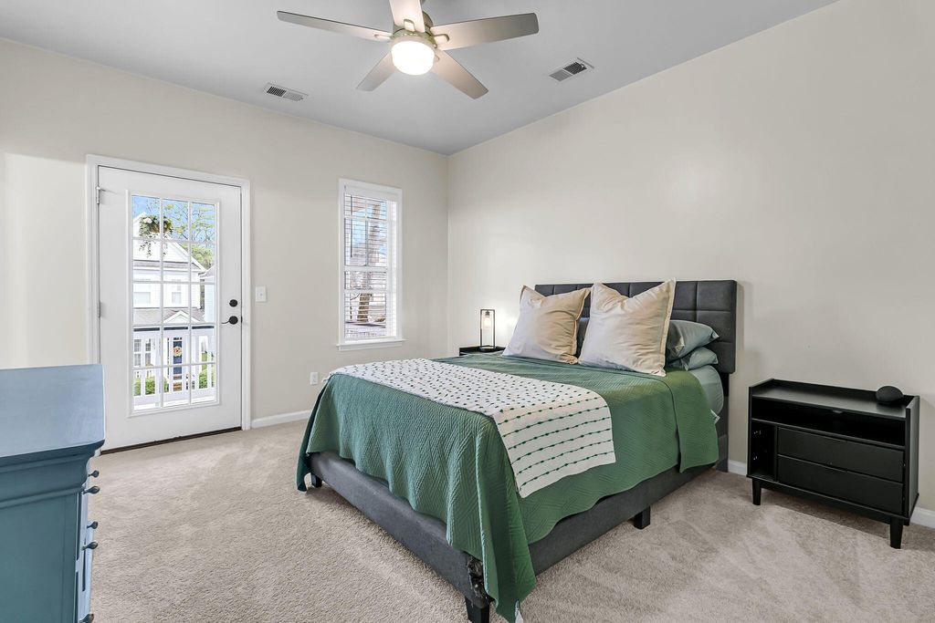 Image 19 of property listing at 100 Hyacinth Street, Summerville, SC 29483