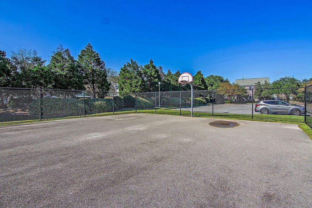 Image 44 of property listing at 100 Hyacinth Street, Summerville, SC 29483