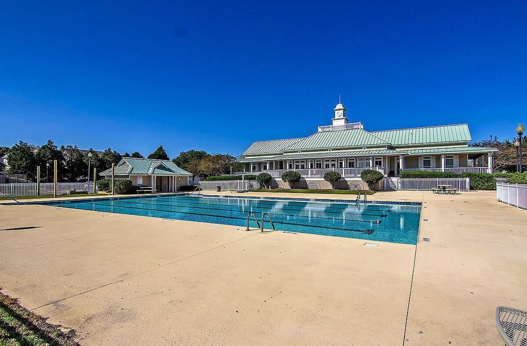 Image 46 of property listing at 100 Hyacinth Street, Summerville, SC 29483