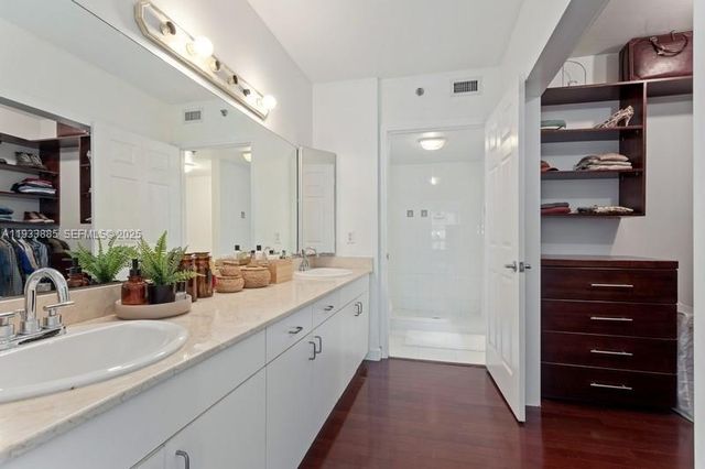 8888 Collins Ave 115, Surfside, FL 33154