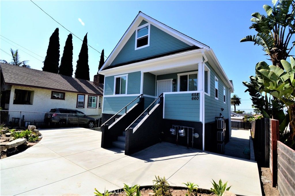 658 W Sepulveda Street, San Pedro, CA 90731 — photo 2