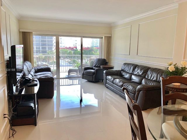 1985 S Ocean Dr 3C, Hallandale Beach, FL 33009