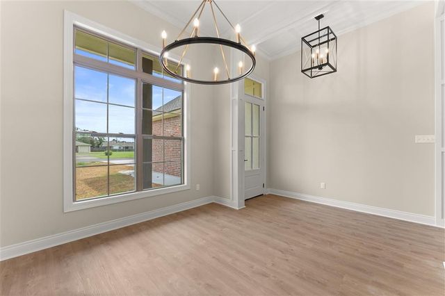 2627 Laura Lane, Lake Charles, LA 70605