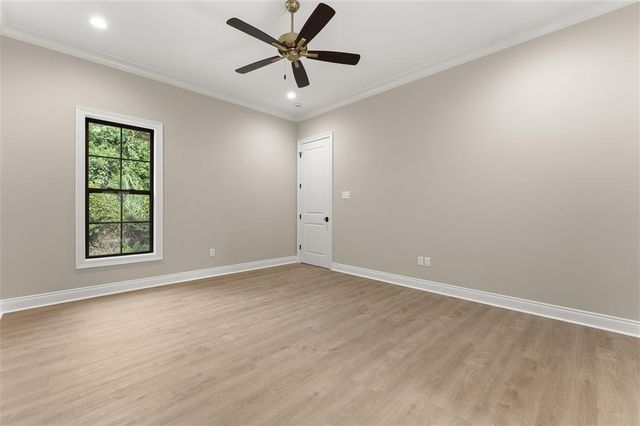 2627 Laura Lane, Lake Charles, LA 70605