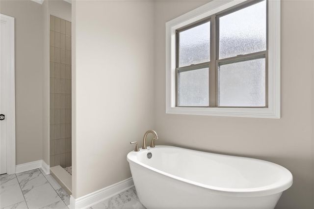 2627 Laura Lane, Lake Charles, LA 70605