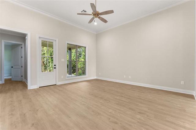 2627 Laura Lane, Lake Charles, LA 70605