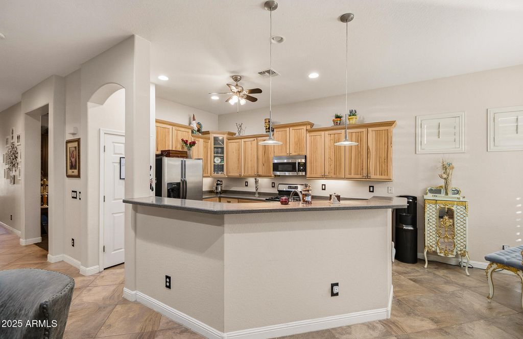 Image 4 of property listing at 4307 W LAPENNA Drive, Anthem, AZ 85087