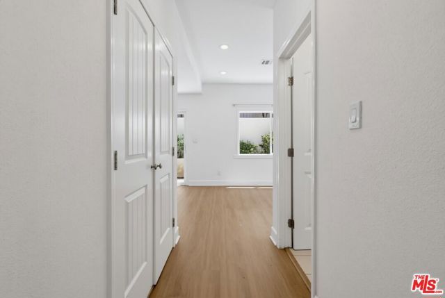 3528 Mesquite Drive, Calabasas, CA 91302