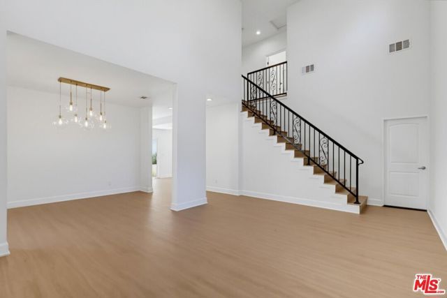 3528 Mesquite Drive, Calabasas, CA 91302