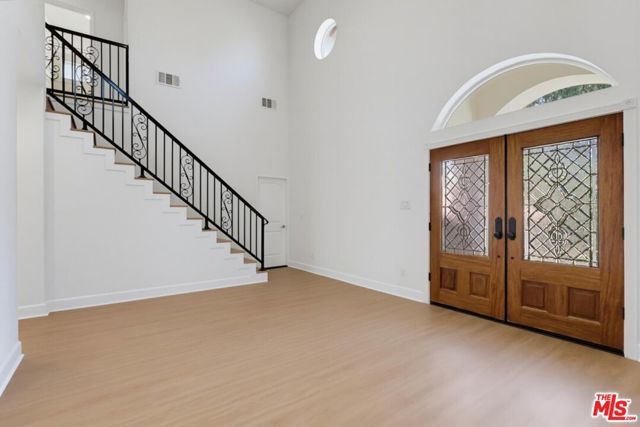 3528 Mesquite Drive, Calabasas, CA 91302