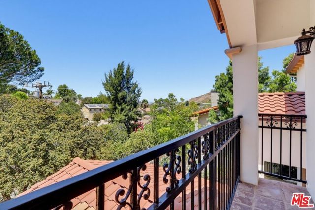 3528 Mesquite Drive, Calabasas, CA 91302
