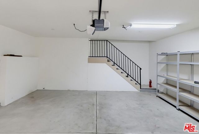 3528 Mesquite Drive, Calabasas, CA 91302