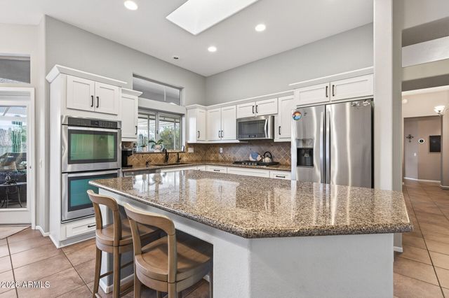 21801 N DUSTY TRAIL Boulevard, Sun City West, AZ 85375