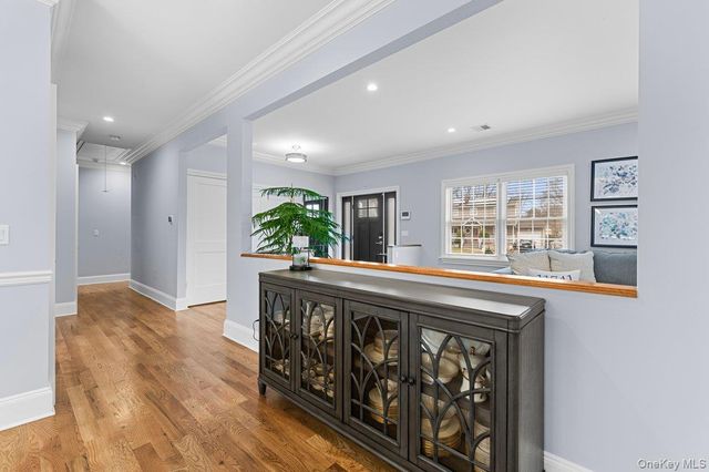 66 Arch Drive, Holbrook, NY 11741