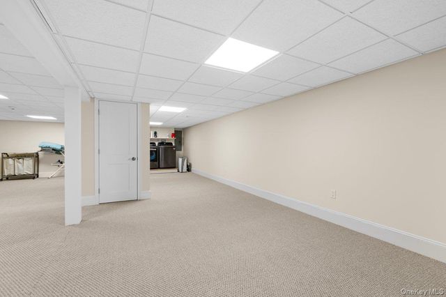 66 Arch Drive, Holbrook, NY 11741