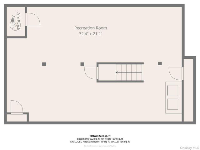 66 Arch Drive, Holbrook, NY 11741