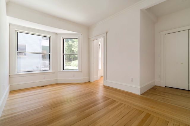 26 Beals 1, Brookline, MA 02446