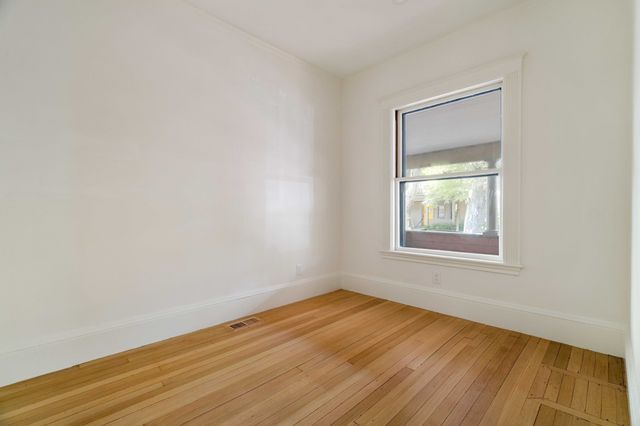 26 Beals 1, Brookline, MA 02446