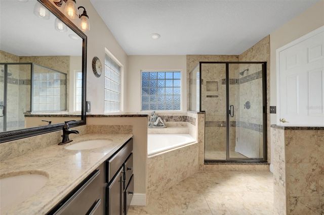 1033 WOODFLOWER WAY, Clermont, FL 34714