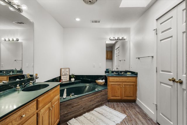 163 Granada Square, Canton, TX 75103