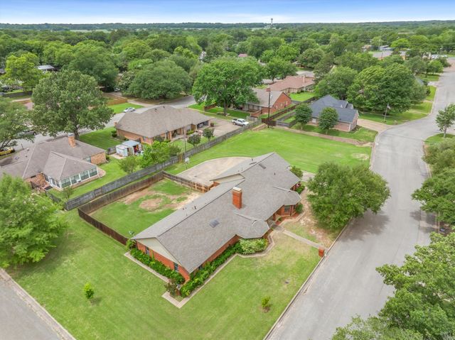 163 Granada Square, Canton, TX 75103