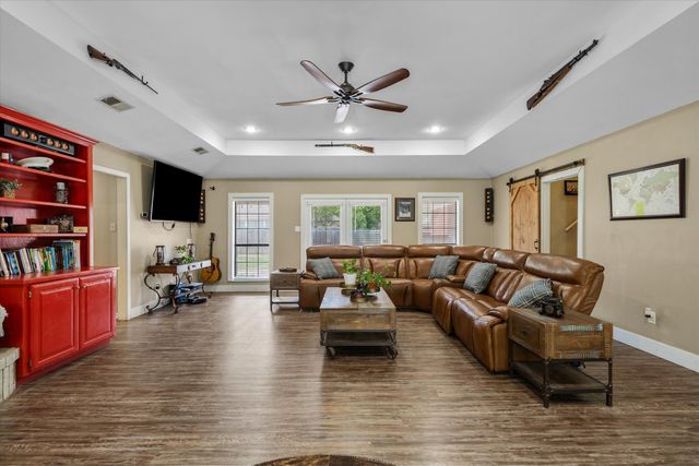 163 Granada Square, Canton, TX 75103