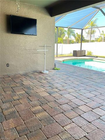 213 SW 19th TER, Cape Coral, FL 33991