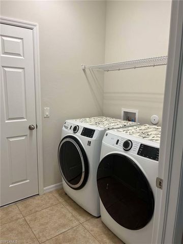 213 SW 19th TER, Cape Coral, FL 33991