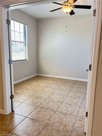 213 SW 19th TER, Cape Coral, FL 33991