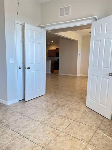 213 SW 19th TER, Cape Coral, FL 33991