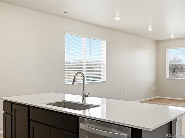 22155 E 7th Pl, Aurora, CO 80018