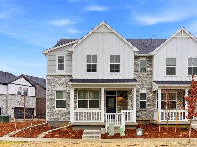 22155 E 7th Pl, Aurora, CO 80018