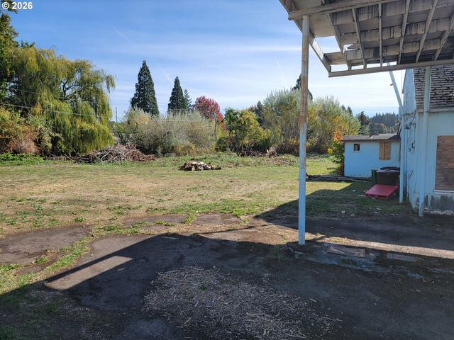 23544 Ne HALSEY St, Wood Village, OR 97060