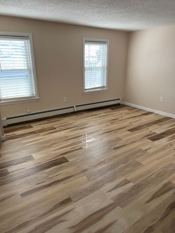 14 Buel Place 2, Woburn, MA 01801