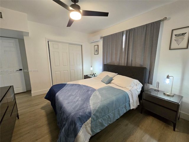 6571 Park St, Hollywood, FL 33024