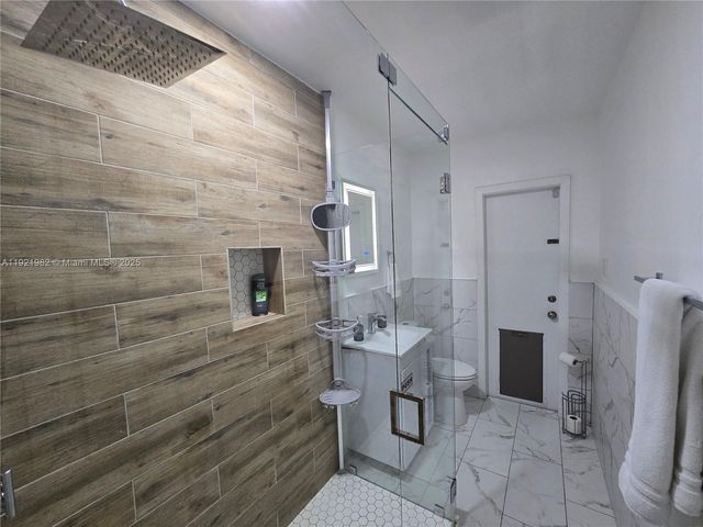 6571 Park St, Hollywood, FL 33024