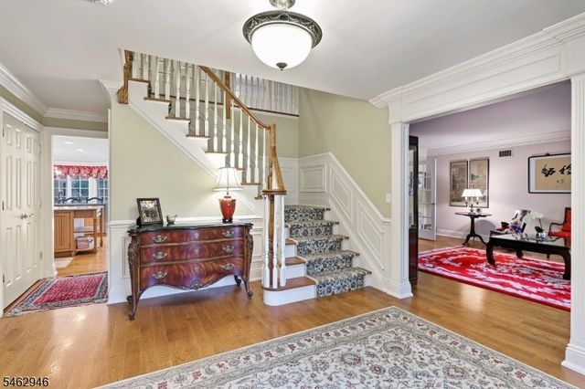 359 Lakeview Dr, Wyckoff Twp., NJ 07481