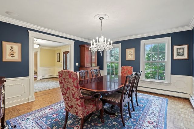 359 Lakeview Dr, Wyckoff Twp., NJ 07481