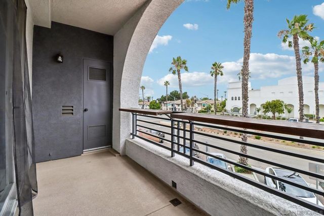 1760 E Palomar 101, Chula Vista, CA 91913