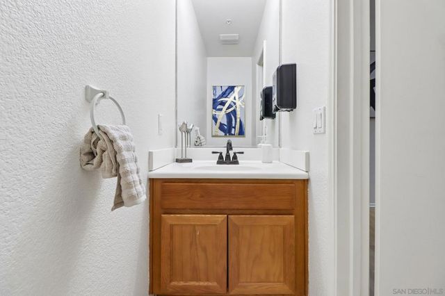 1760 E Palomar 101, Chula Vista, CA 91913