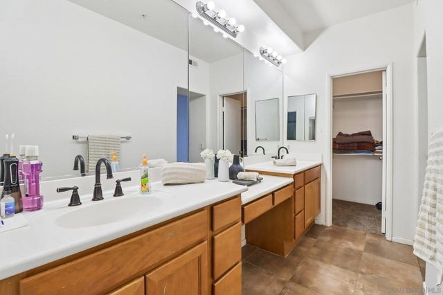 1760 E Palomar 101, Chula Vista, CA 91913