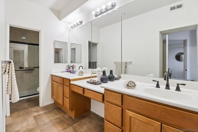 1760 E Palomar 101, Chula Vista, CA 91913