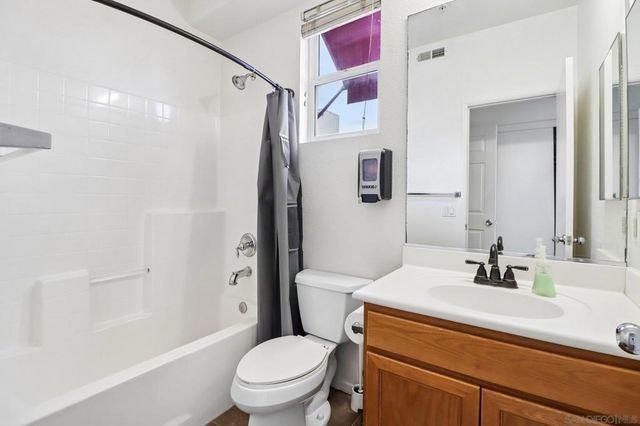 1760 E Palomar 101, Chula Vista, CA 91913