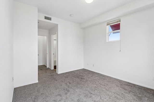 1760 E Palomar 101, Chula Vista, CA 91913