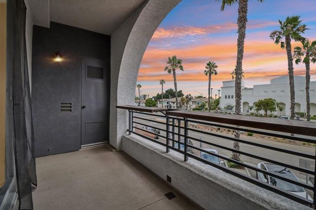 1760 E Palomar 101, Chula Vista, CA 91913