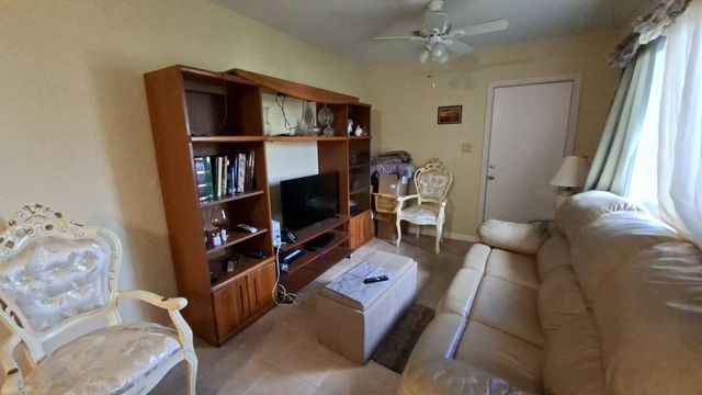 4513 NW 49th Street, Tamarac, FL 33319