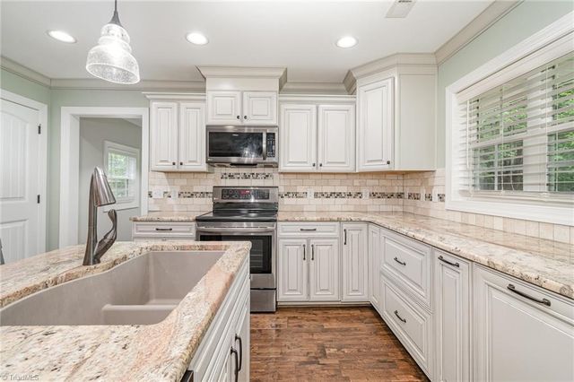 1420 Rankin Road, Greensboro, NC 27405